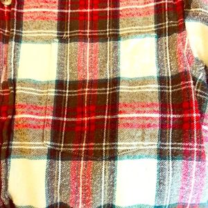 Flannel plaid long sleeve shirt